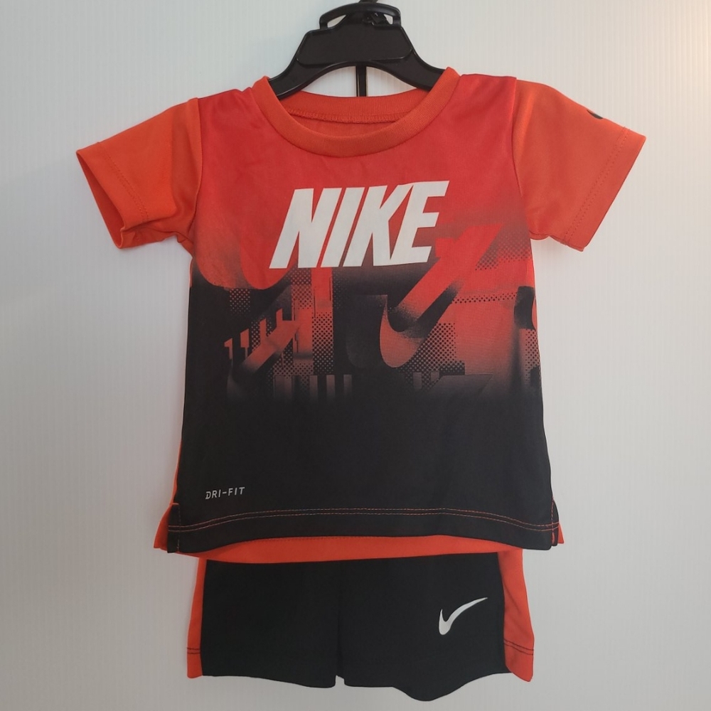 Nike Dri-fit short set